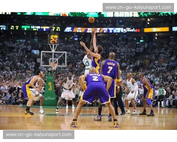 巅峰对决！凯尔特人vs热火直播：见证东部宿命之战的每一个心跳瞬间